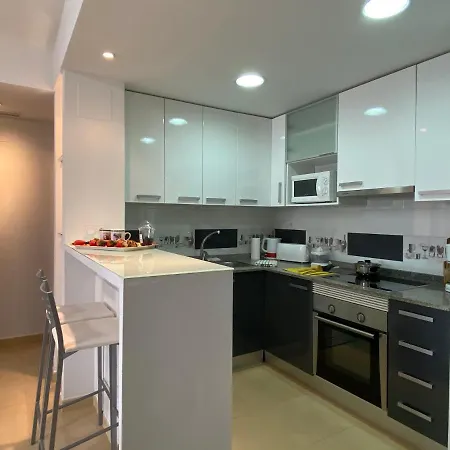 Impresionante Piso En Planta Baja Cerca Al Mar Torrevieja