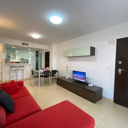Impresionante Piso En Planta Baja Cerca Al Mar Apartamento