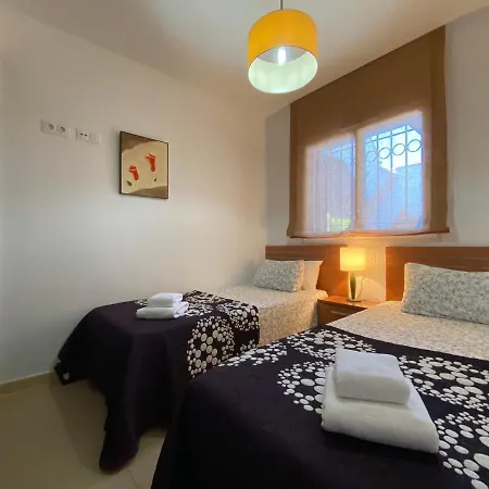 Impresionante Piso En Planta Baja Cerca Al Mar Apartamento