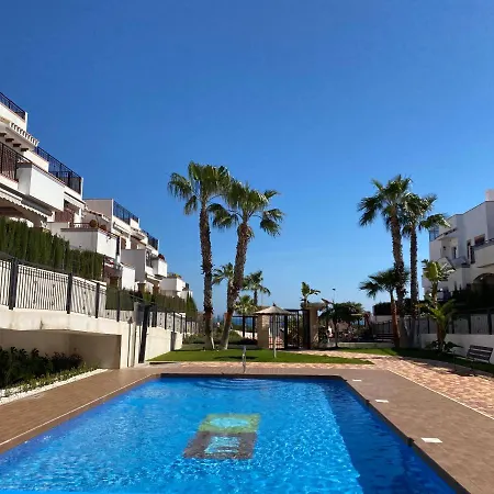 Apartmán Impresionante Piso En Planta Baja Cerca Al Mar *
