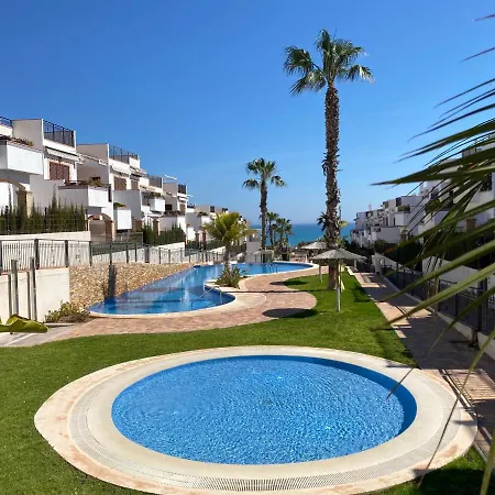 Impresionante Piso En Planta Baja Cerca Al Mar! Apartmán Torrevieja